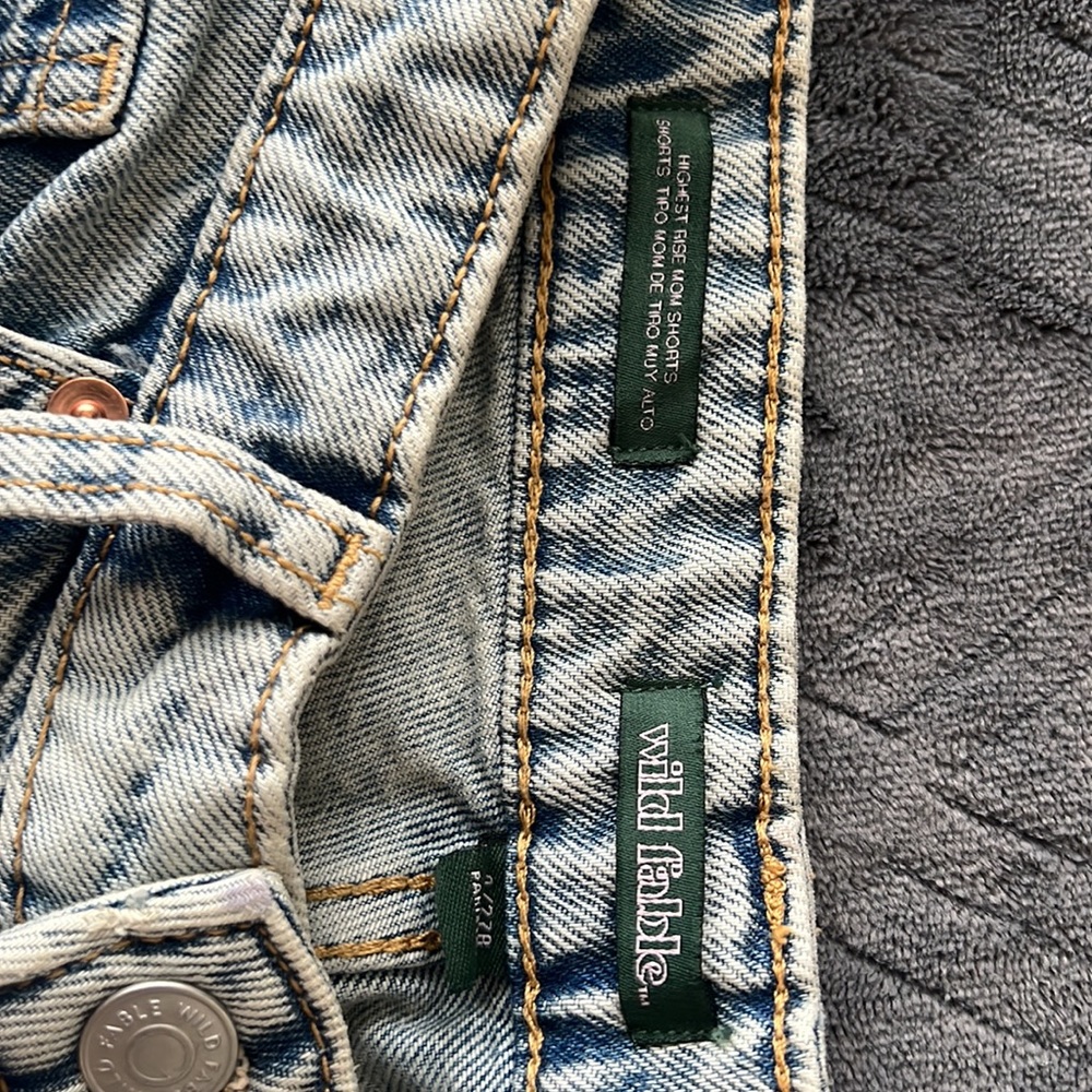 High Rise Mom Shorts - Picture 2 of 5